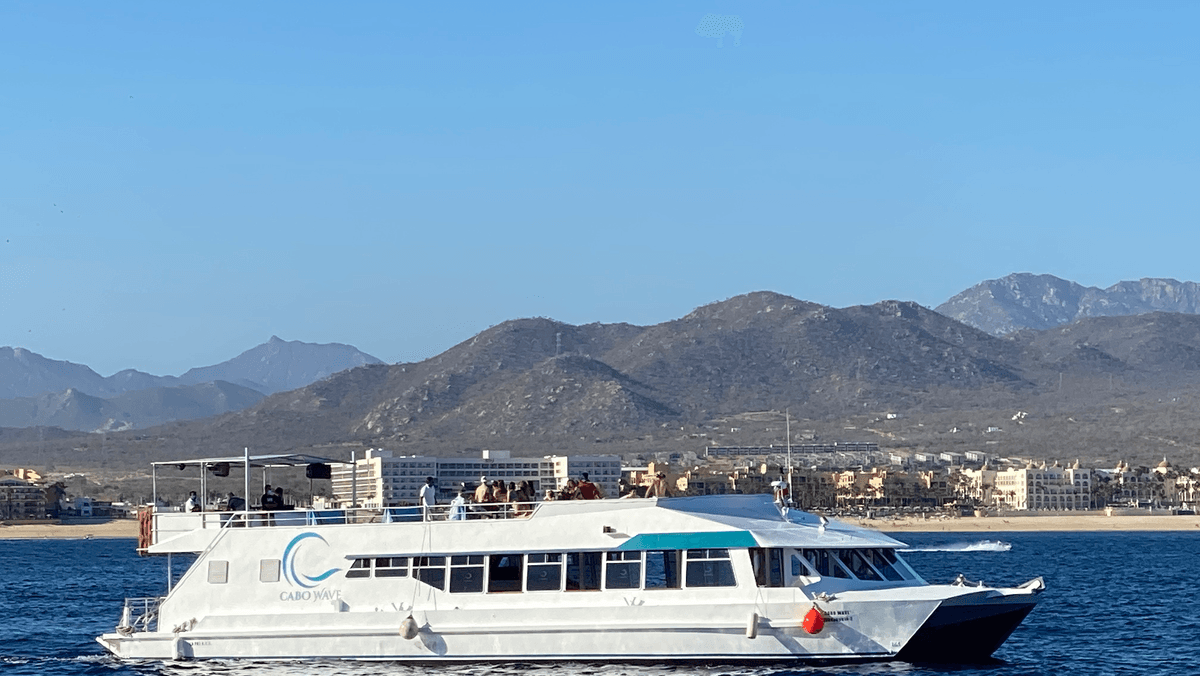 Booze Cruise Cabo
