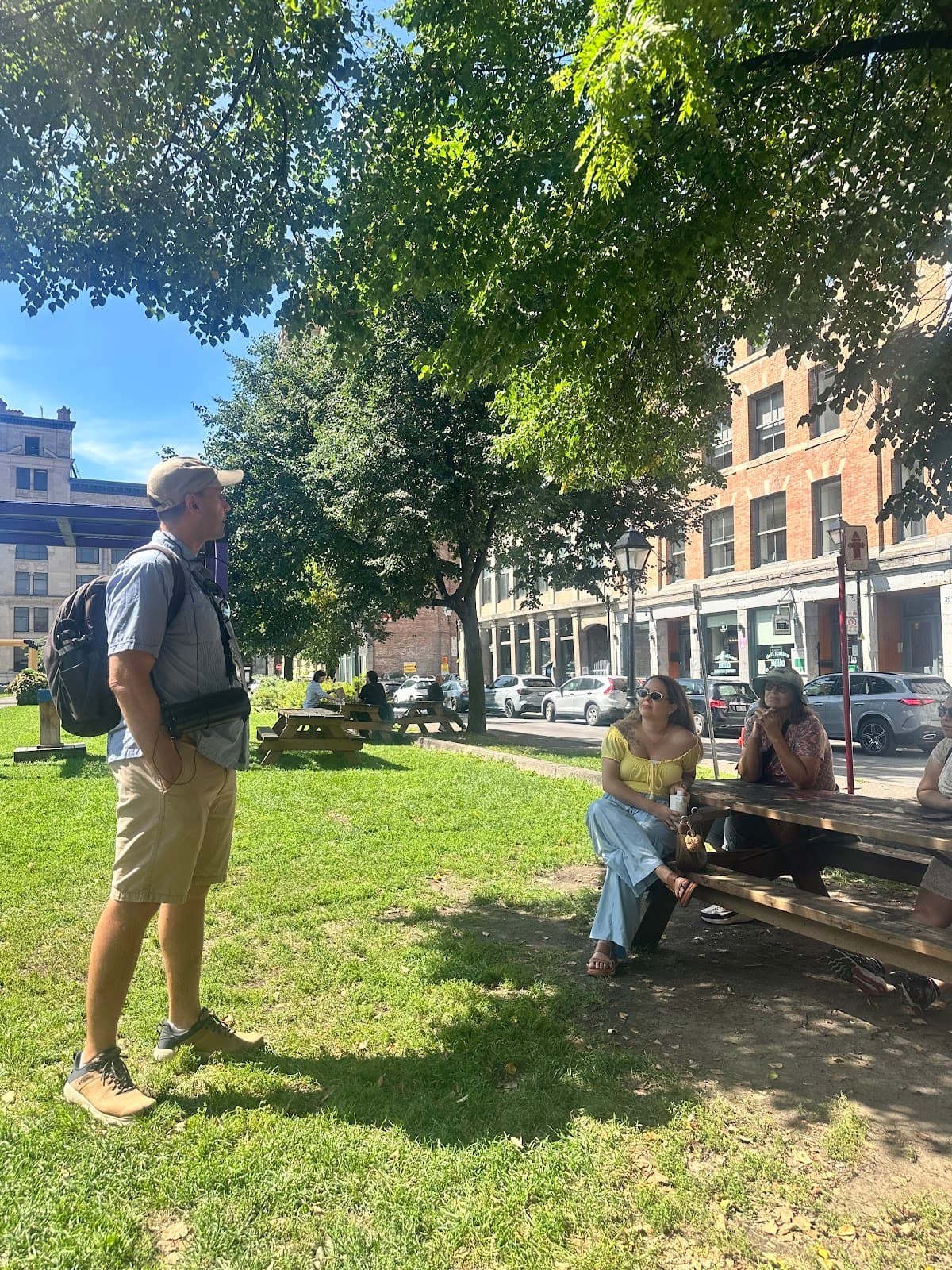 MTL Detours - Montreal Walking Tours