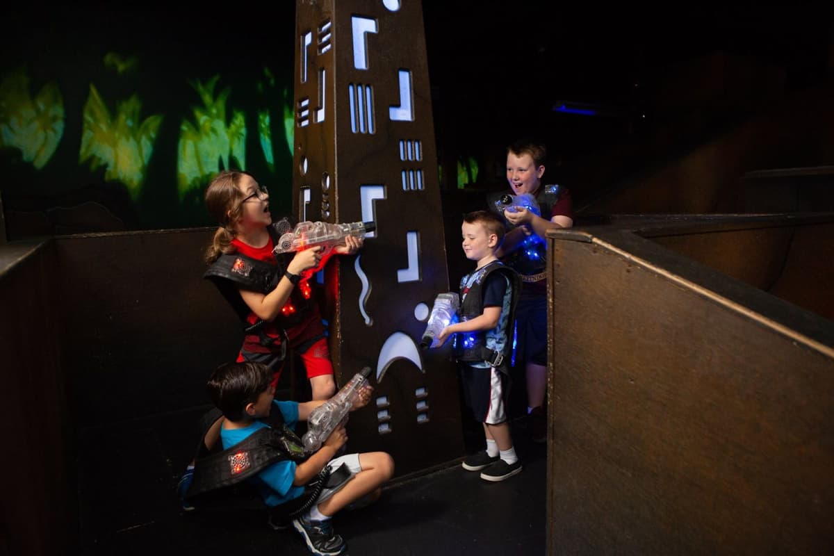 Adventure Quest Laser Tag