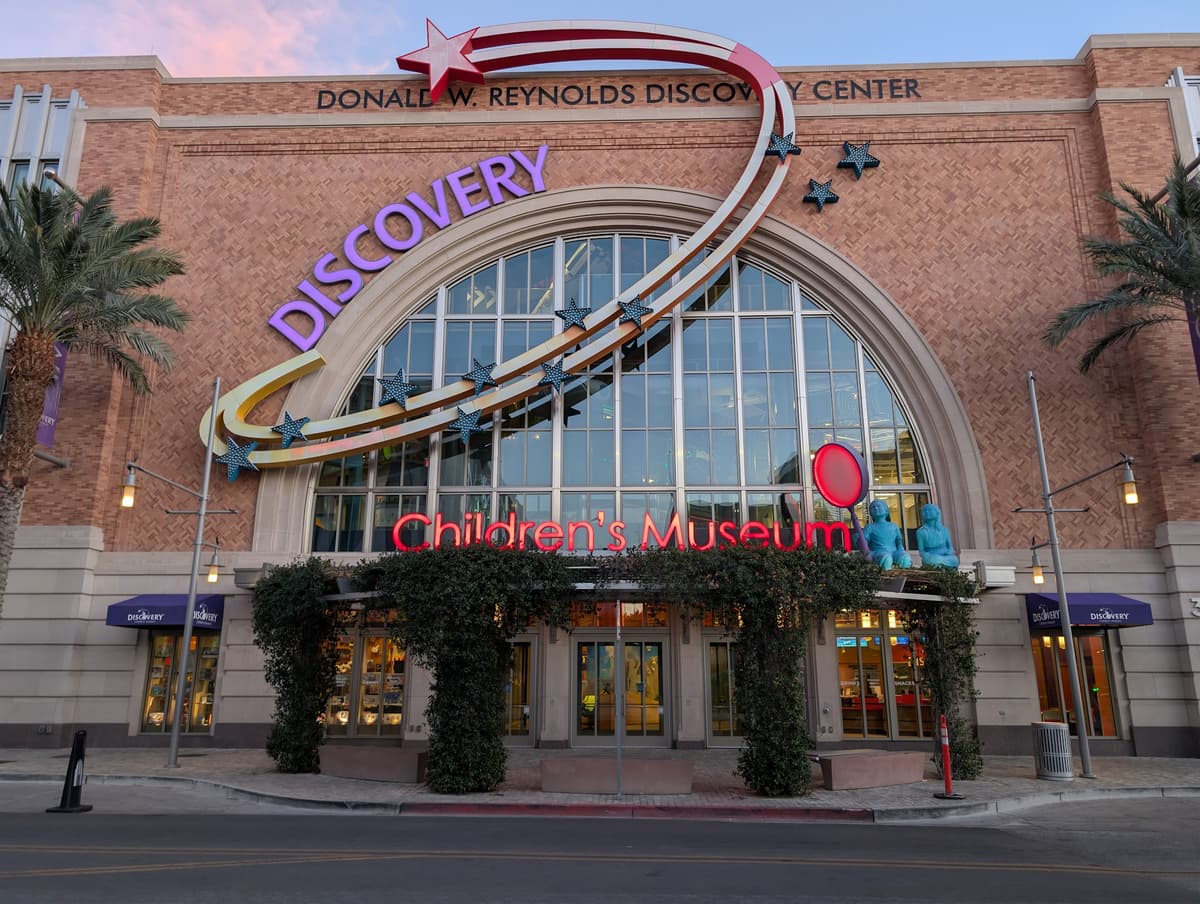 DISCOVERY Children's Museum