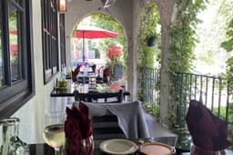 Mama Carolla's