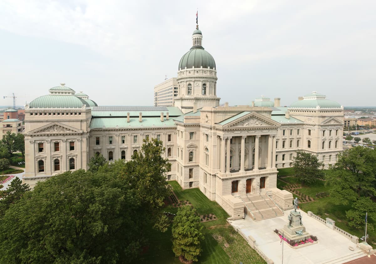Indiana Statehouse, photo 1 of 2