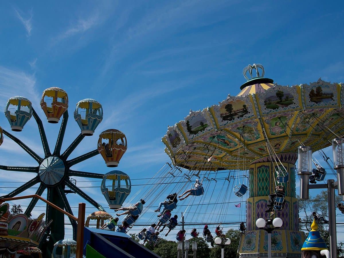 J7 Adventureland — photo 1 of 6