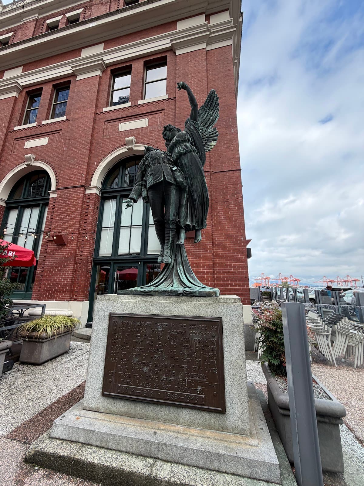 Toonie Tours Vancouver | Free Walking Tours, Private Tours, Bike Tours, Art, Beer & Coffee Tours