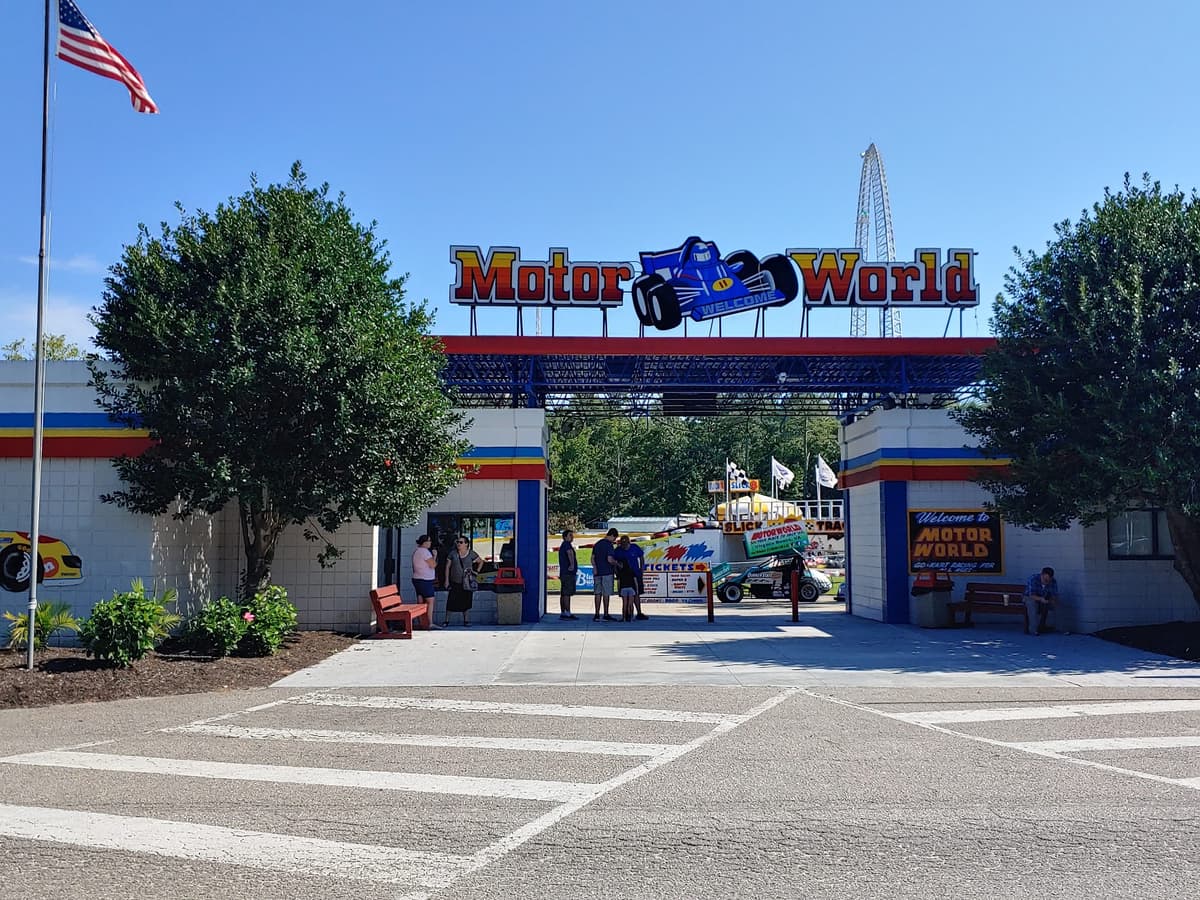 Motor World