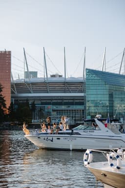 Habibi Yacht Club