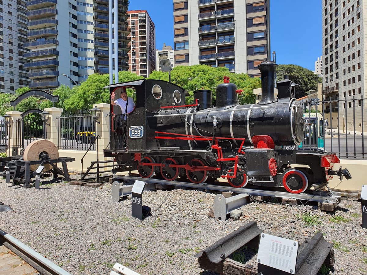 Museo Nacional Ferroviario Raúl Scalabrini Ortiz