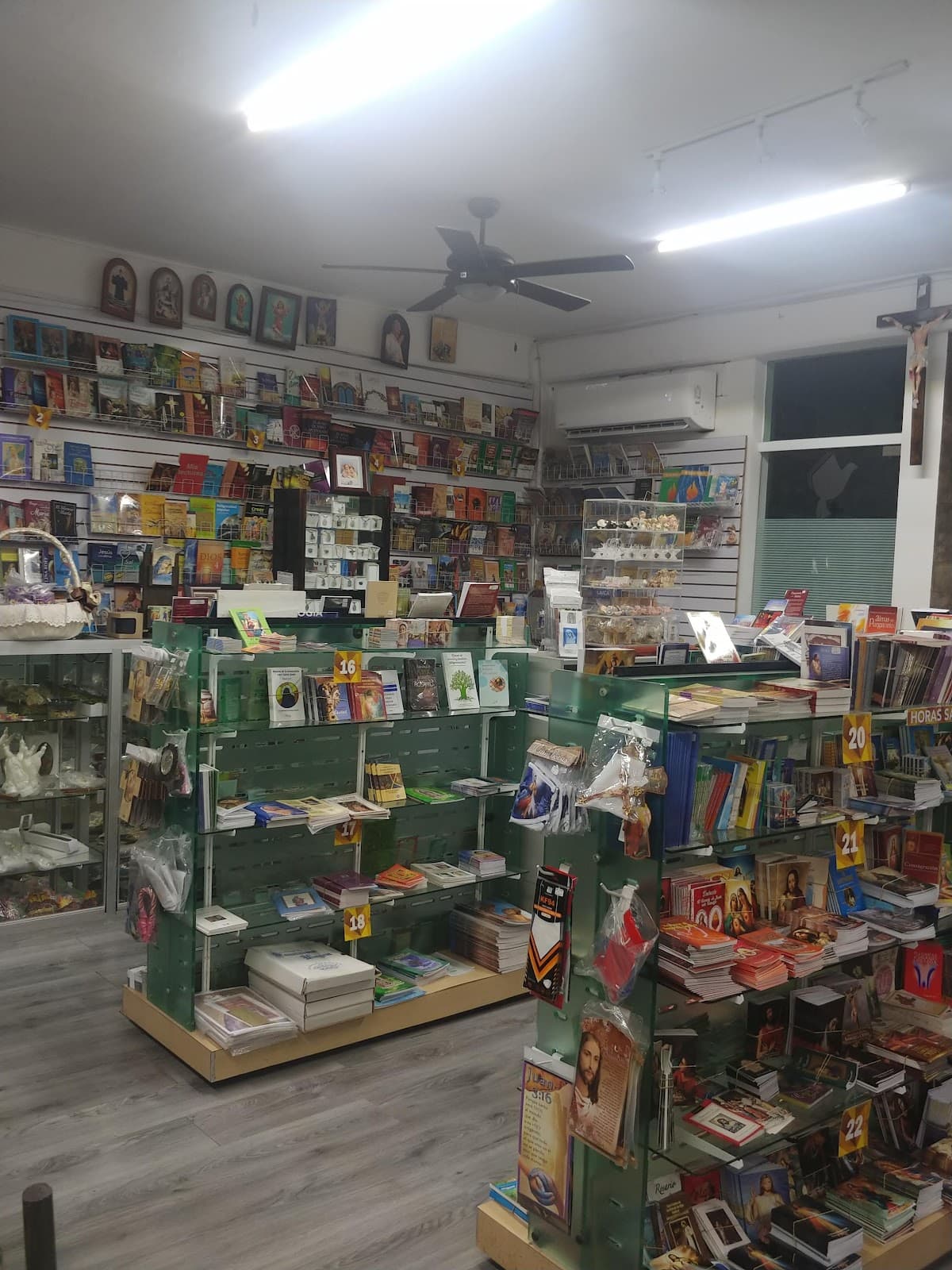 El Rincon del Espiritu Catholic Bookstore