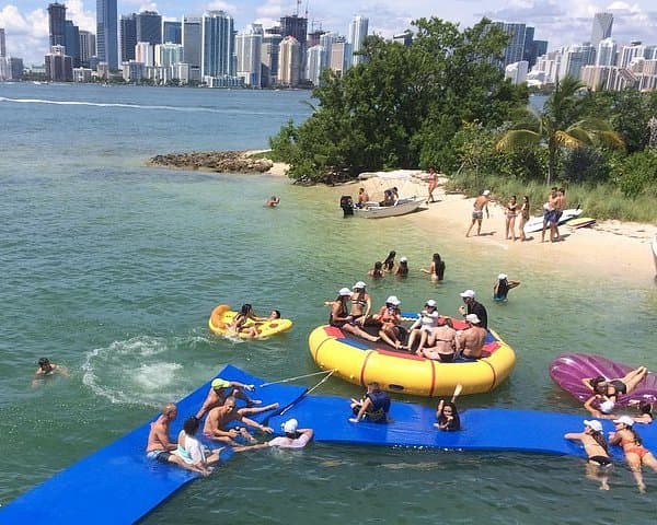 Amelia Earhart Park — photo 1 of 6