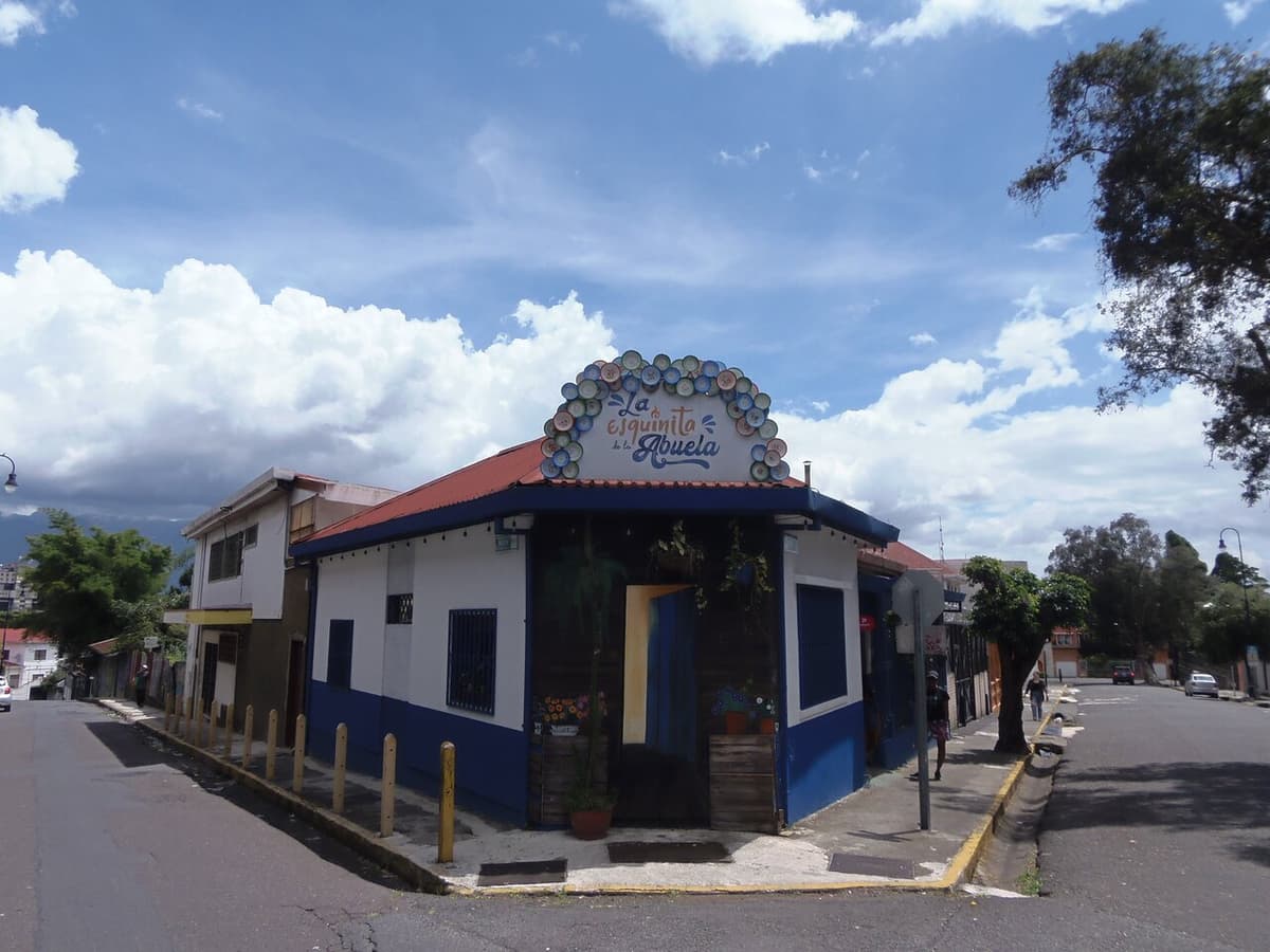 La Esquinita de la Abuela