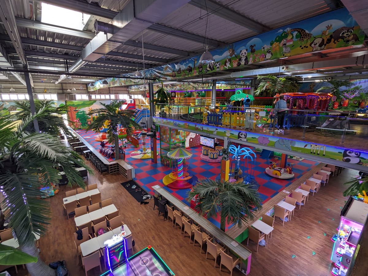 Funpark Giraffe, photo 1 of 1