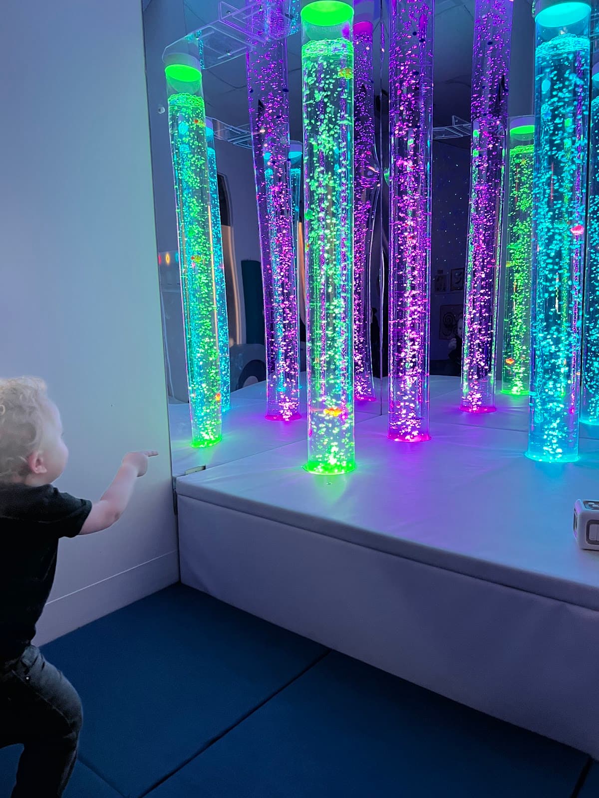 Sensetional || Aire de jeux multisensorielle || Multi-Sensory Playground
