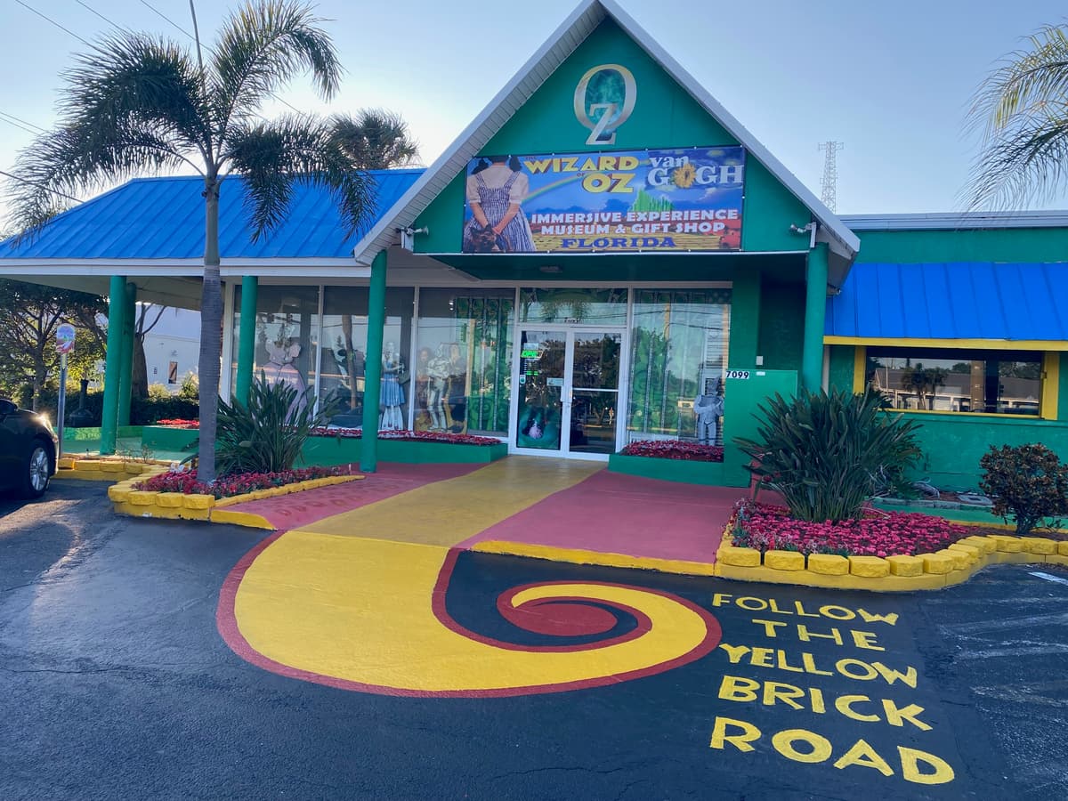 The Wizard of Oz Museum & Van Gogh