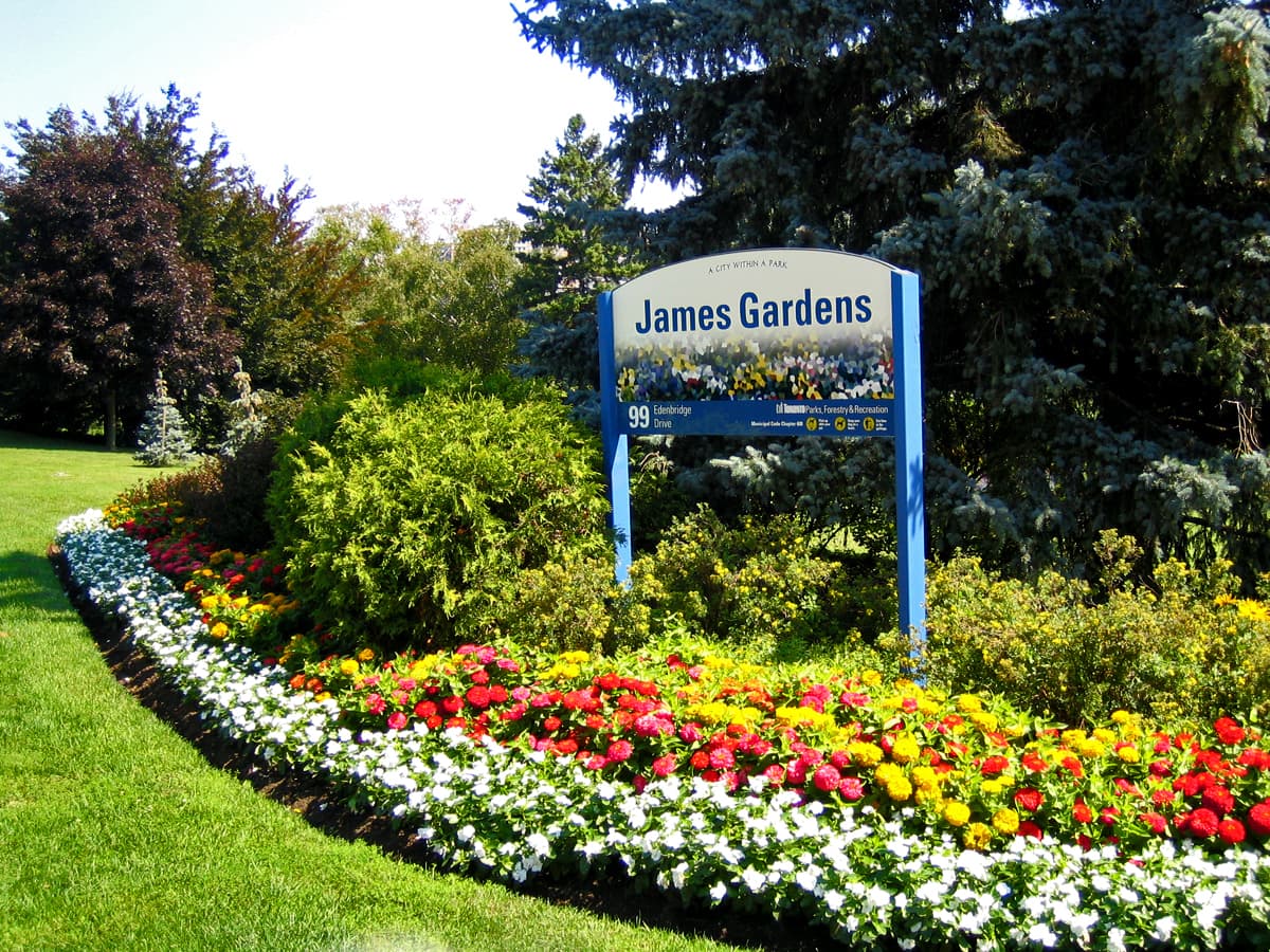 James Gardens, photo 1 of 6