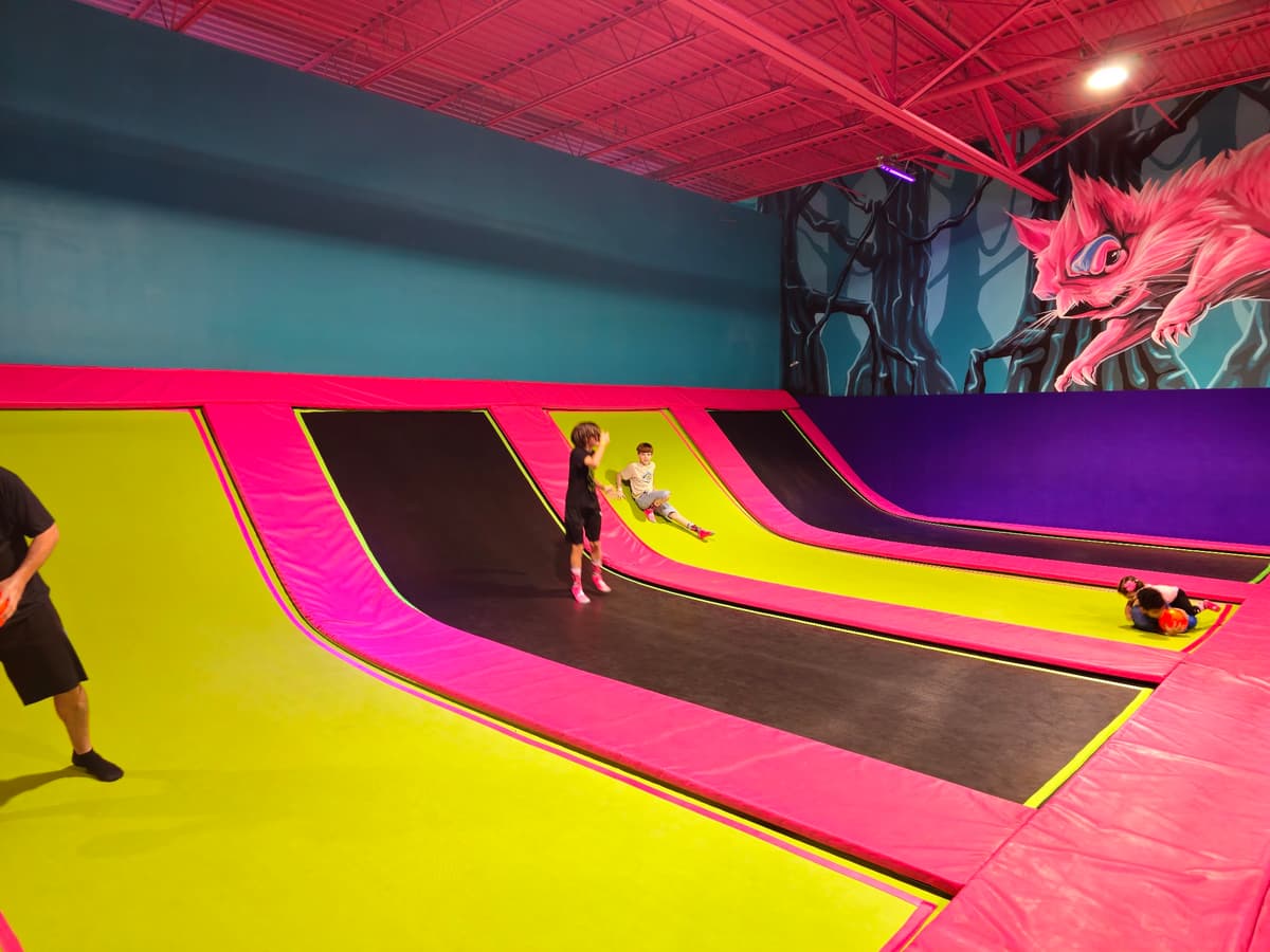 Flying Squirrel Trampoline Park