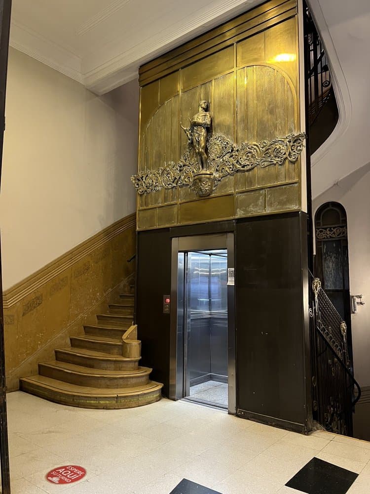 Las Meninas Galeria, photo 1 of 2