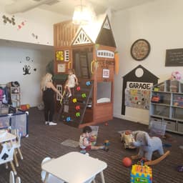 Alice Kids Playroom