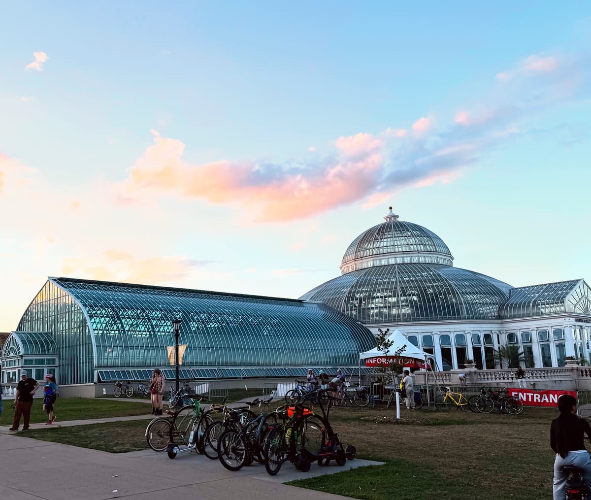 Como Park Zoo & Conservatory Visitor Center