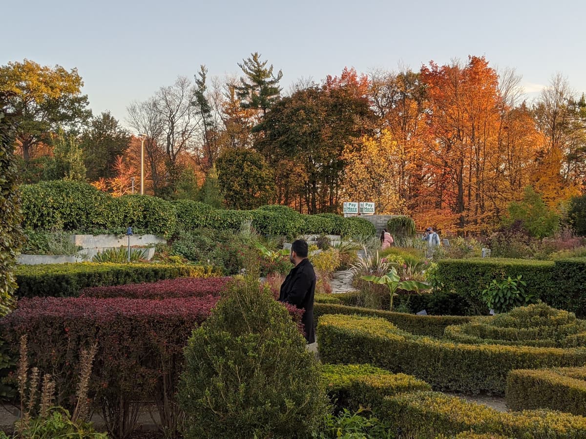 Toronto Botanical Garden; Civic Garden Centre Pavilion