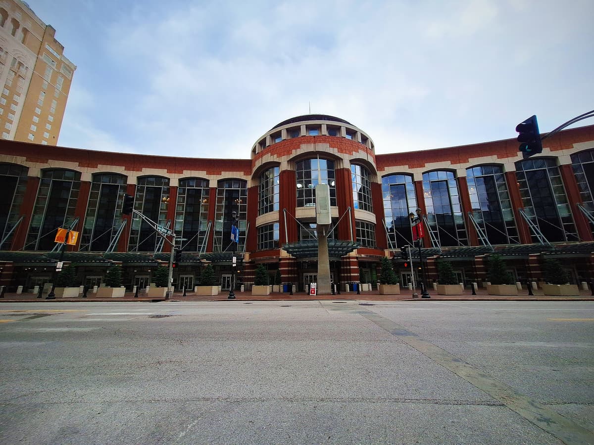 Explore St. Louis