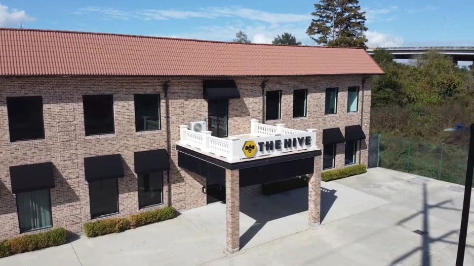 The Hive on Woodland