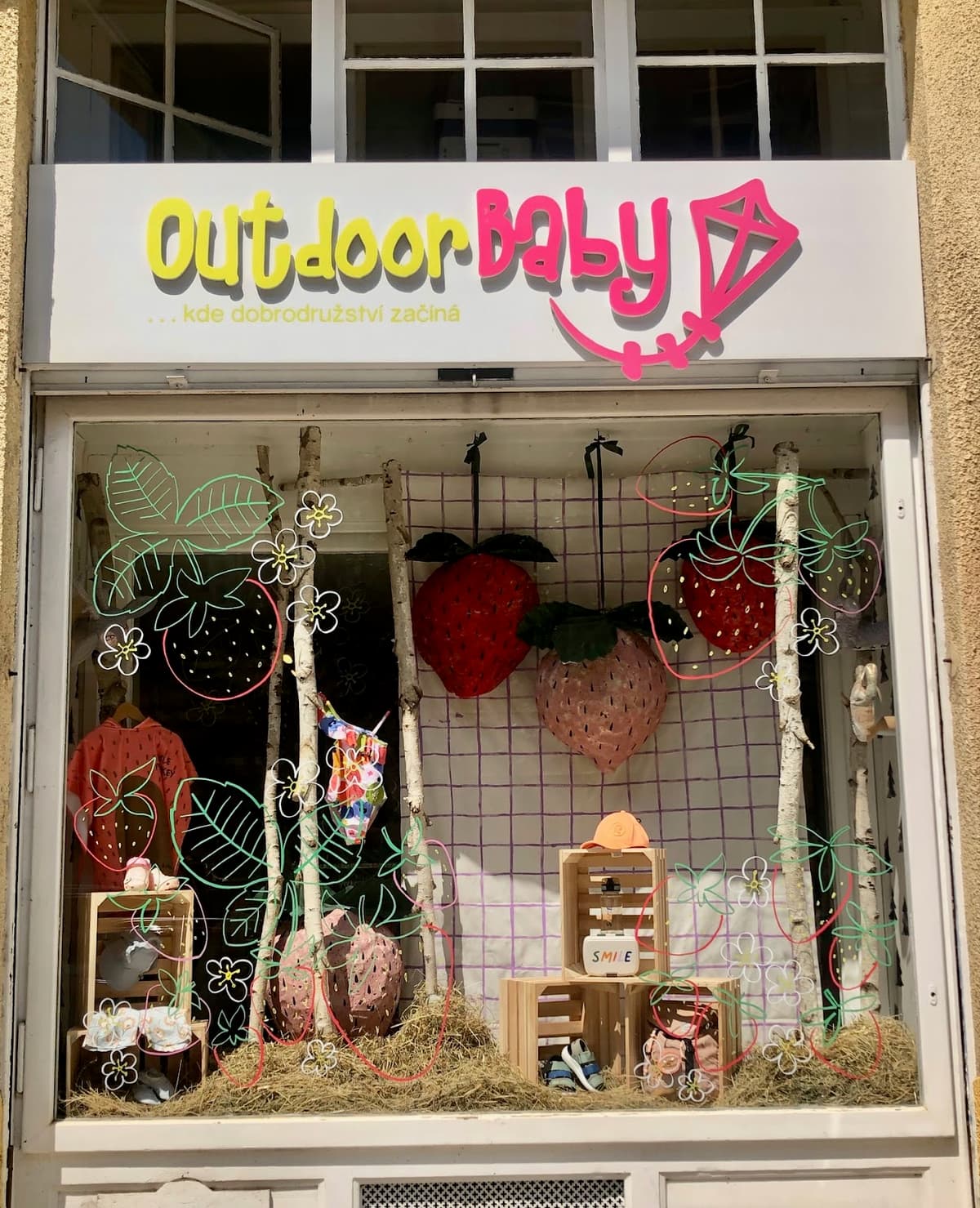 Children's outdoor clothing OUTDOORBABY Ltd.