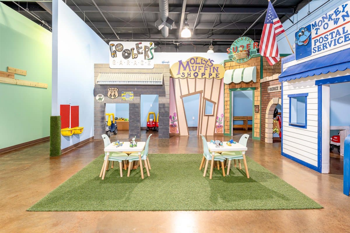 The Monkey’s Treehouse Play Space & Eatery — photo 1 of 2