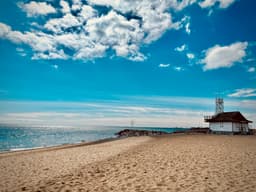 Kew-Balmy Beach