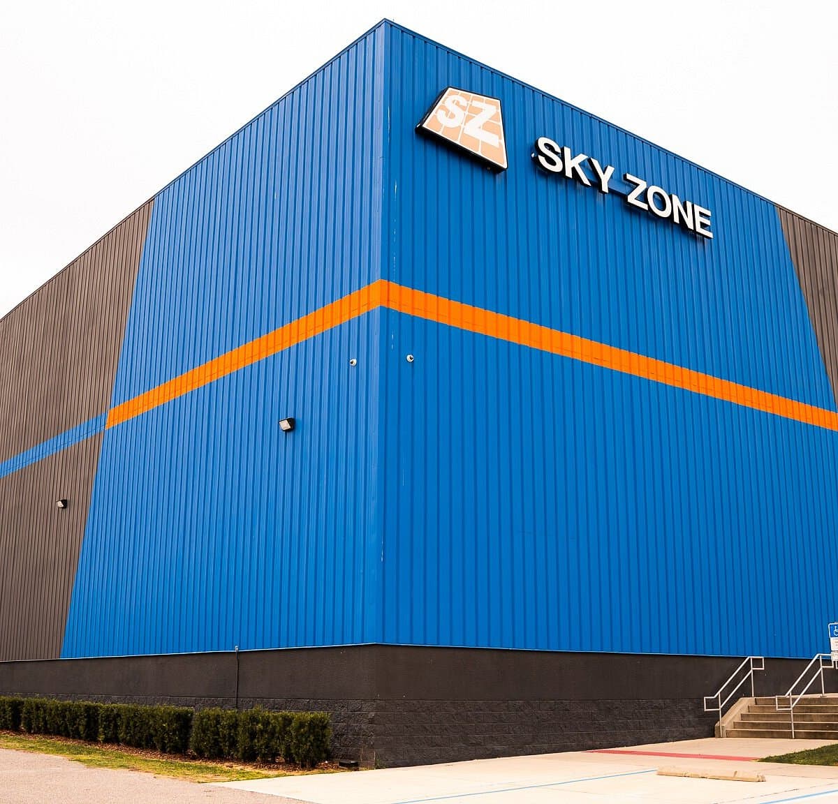 Sky Zone Trampoline Park, photo 1 of 6