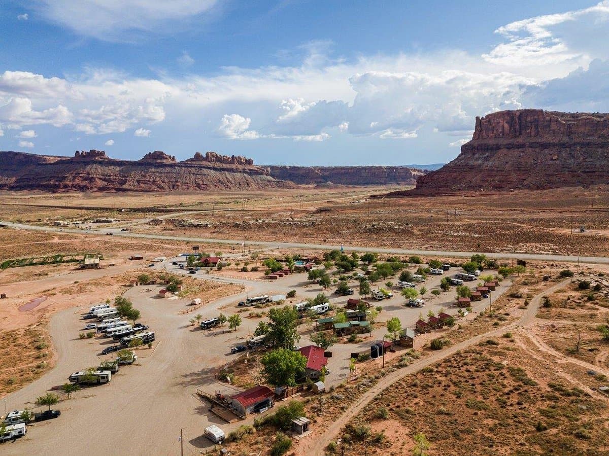 Sun Outdoors Canyonlands Gateway