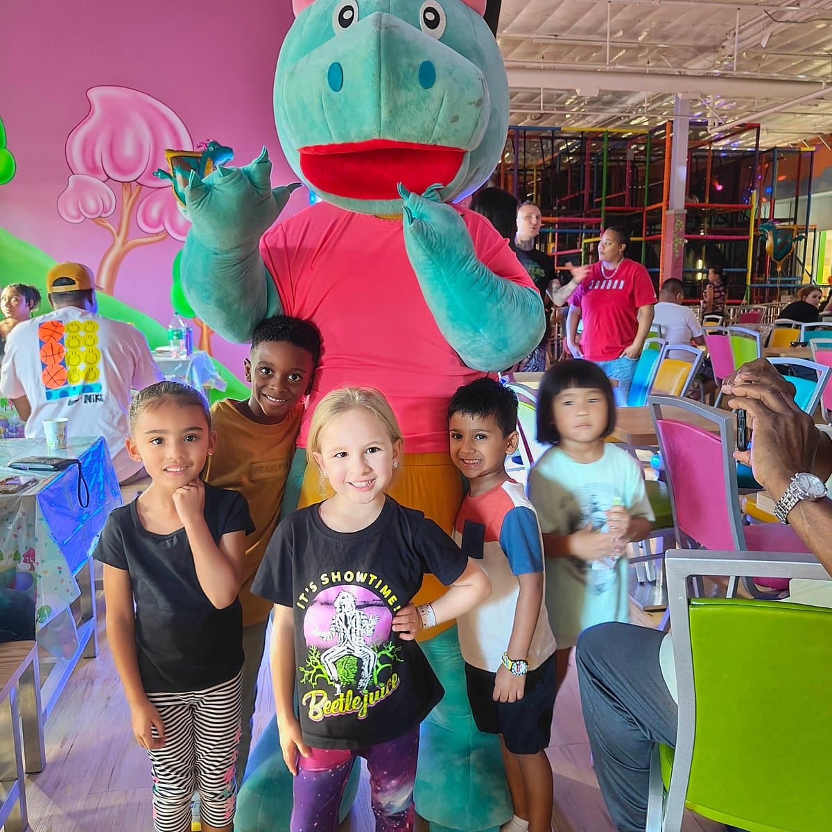Kids Empire Houston Edgebrook