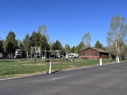 Yellowstone Holiday RV Campground