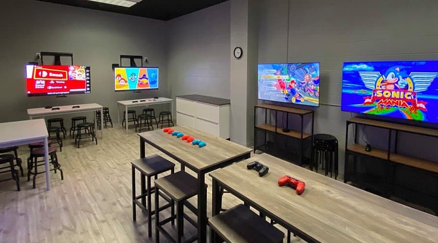 Pixel Planet Arcade — photo 1 of 2
