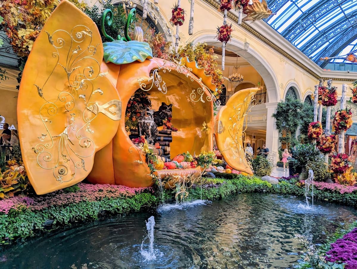 Bellagio Conservatory & Botanical Gardens — photo 1 of 1
