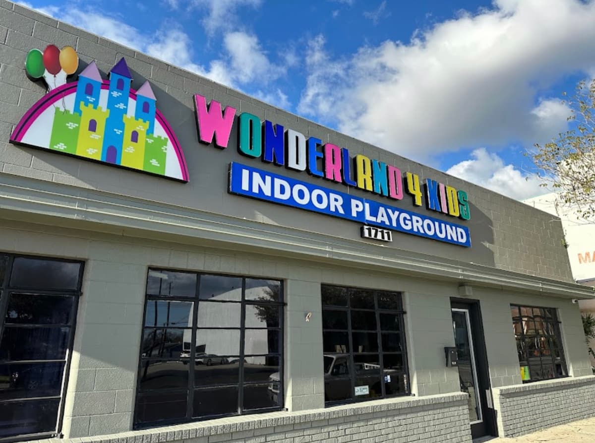 Wonderland 4 Kids Indoor Playground — photo 1 of 1