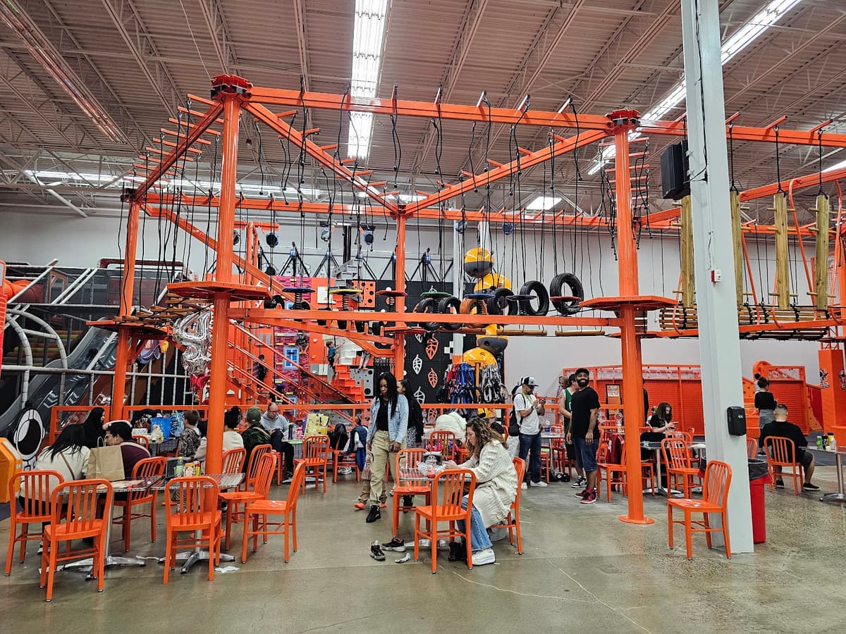 Big Air Trampoline Park — photo 1 of 1