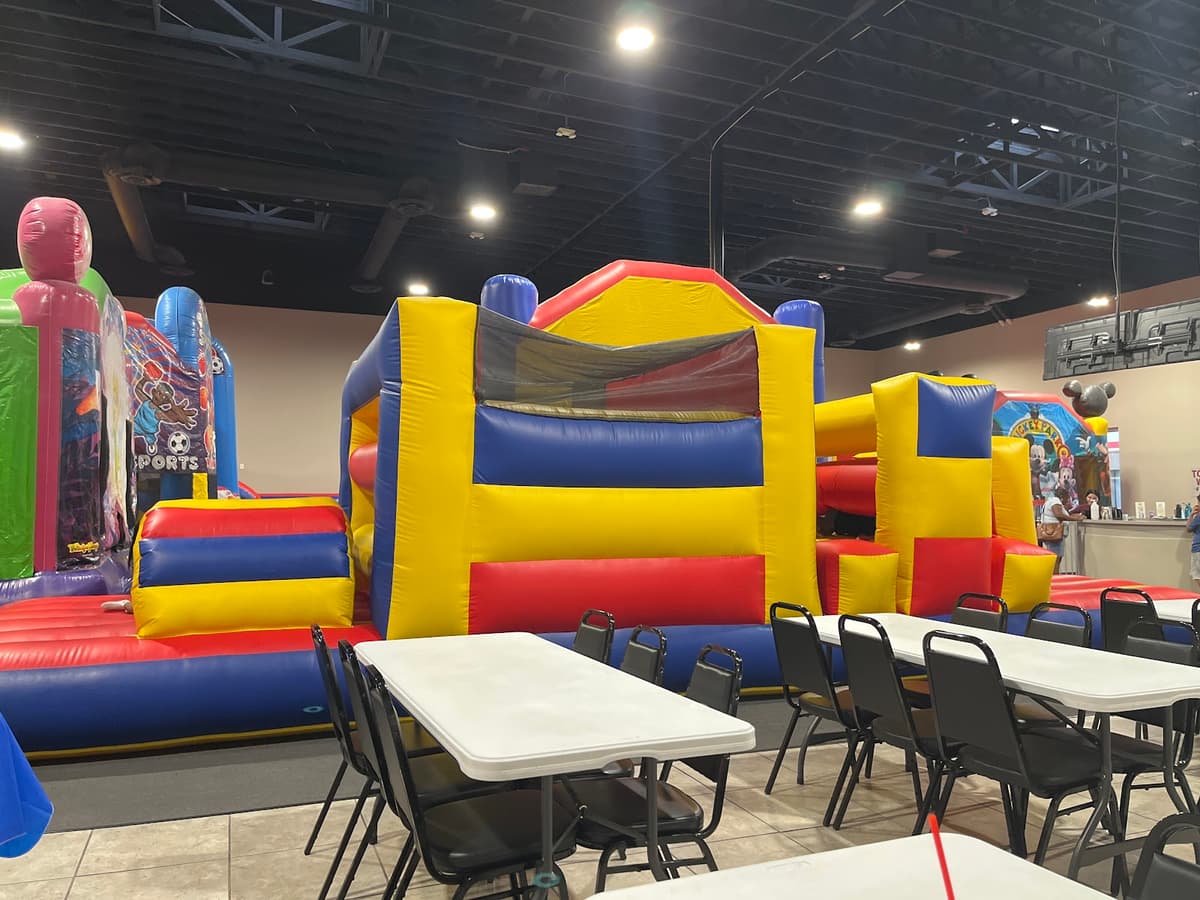 Bouncy World Indoor Mega Playland & Cafe — photo 1 of 1