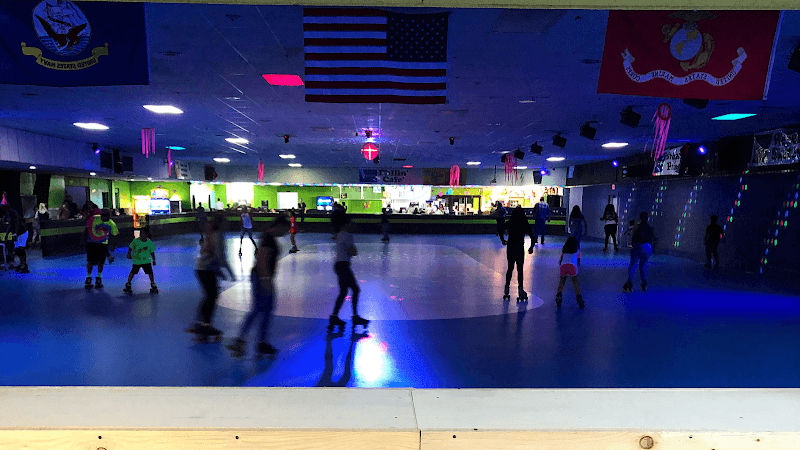 Bongo's Fun Center — photo 1 of 2