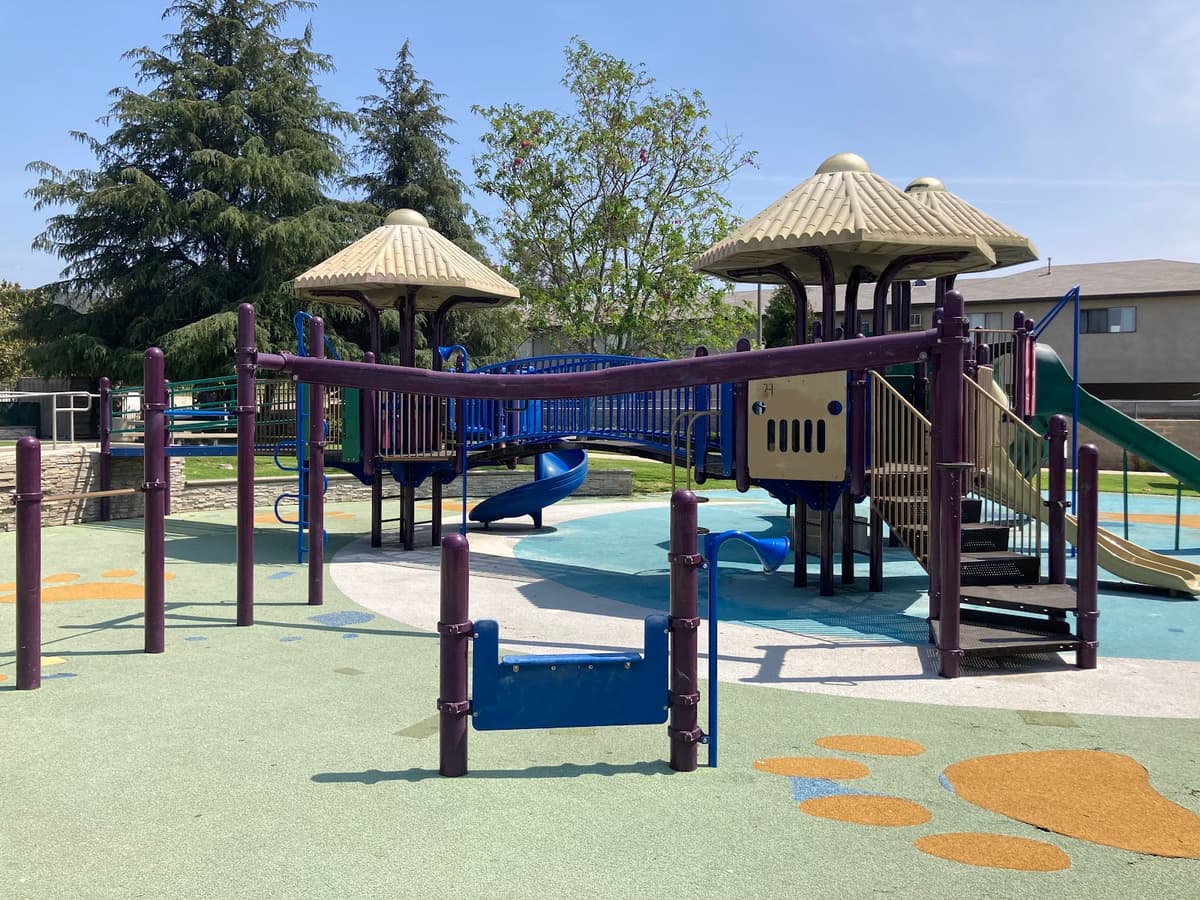 Juntos Family Park — photo 1 of 1