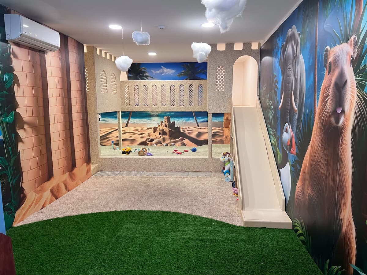 SandCastle - Indoor Playground & Family Cafe with Nannies