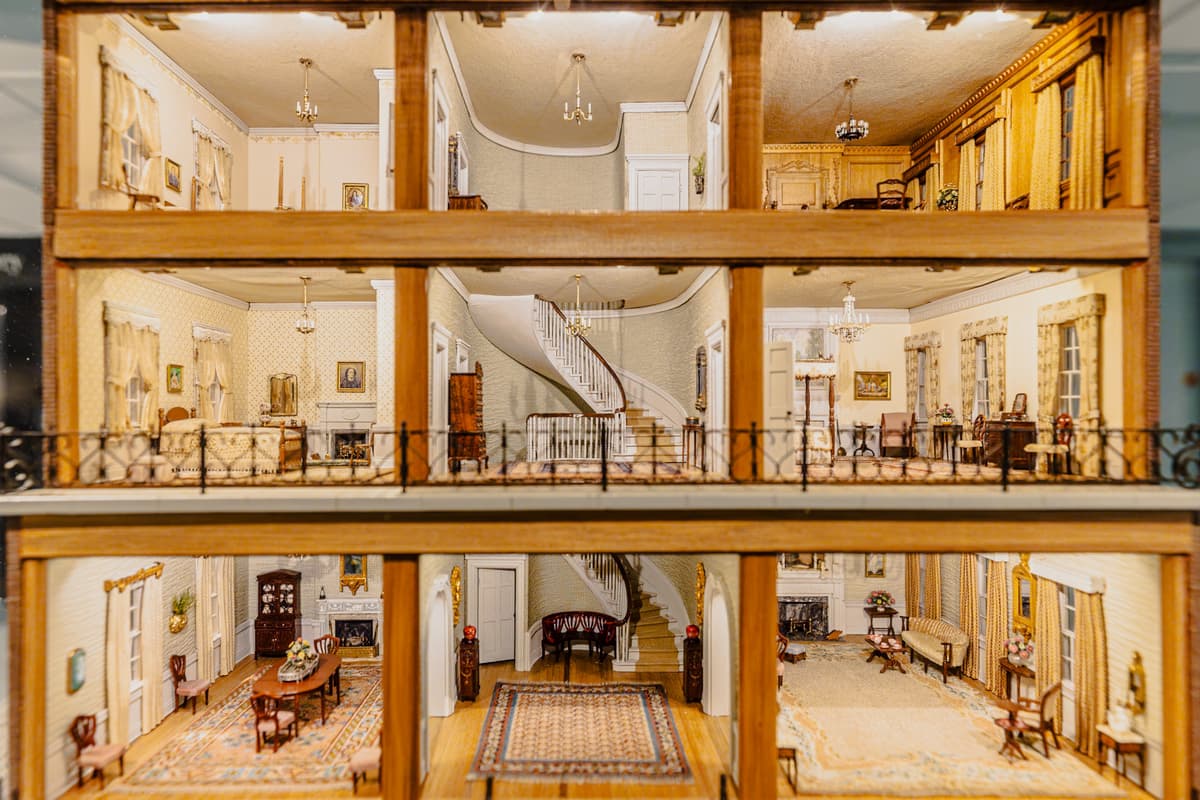 The National Museum of Toys and Miniatures