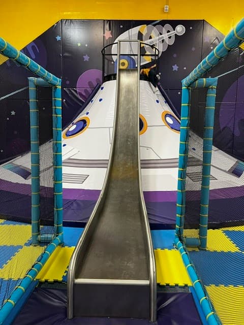 Inflatable Wonderland — photo 1 of 2