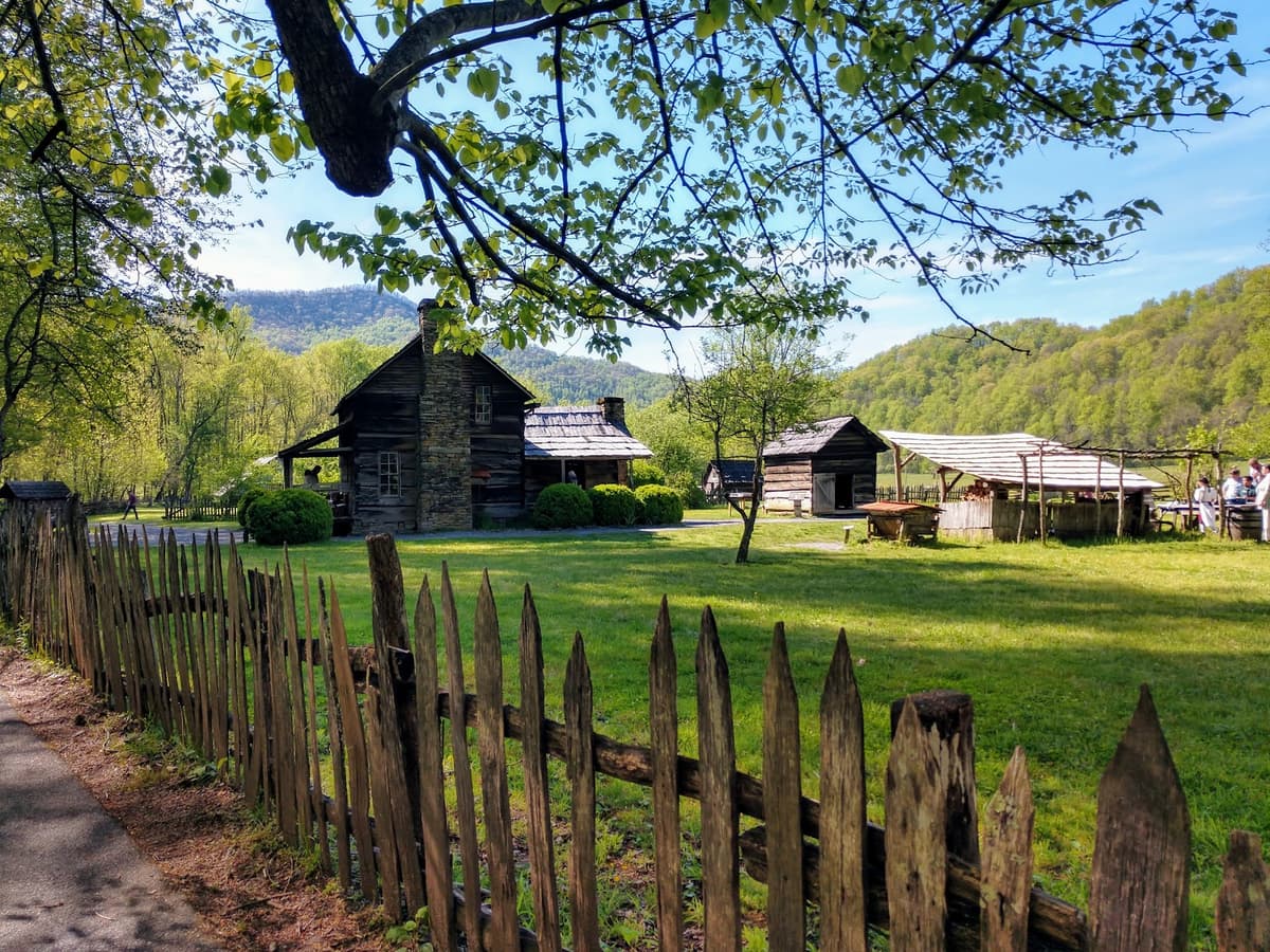 Mountain Farm Museum - Blue Ridge Parkway