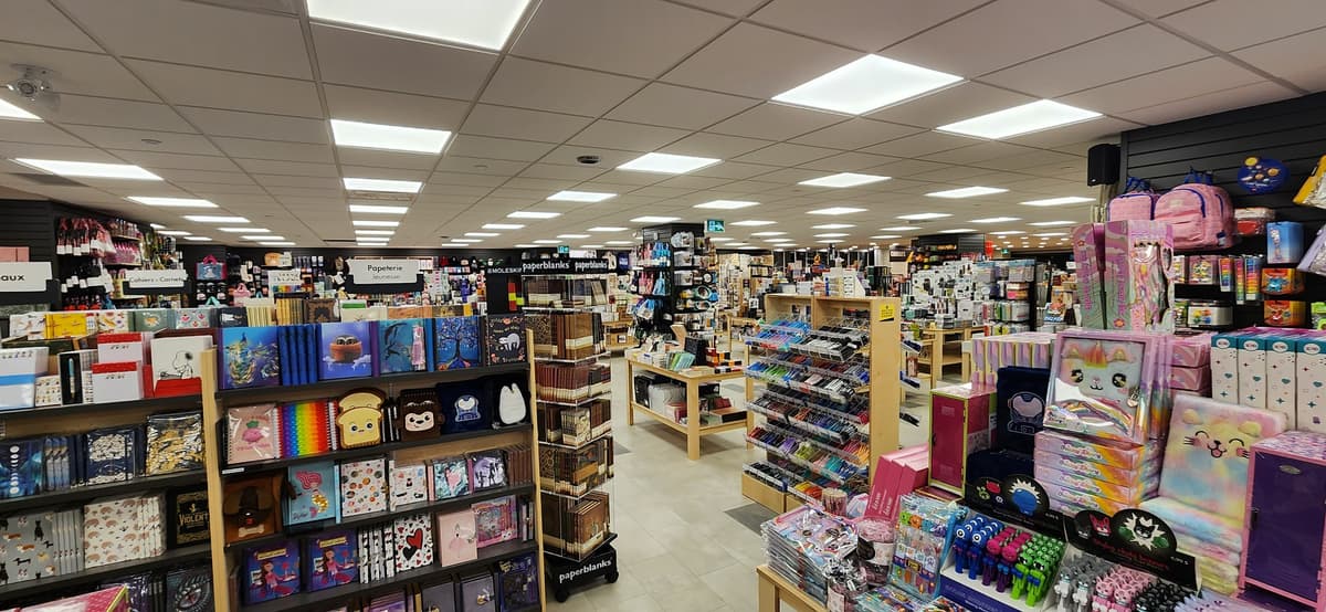 Renaud-Bray - Place Ville Marie — photo 1 of 1