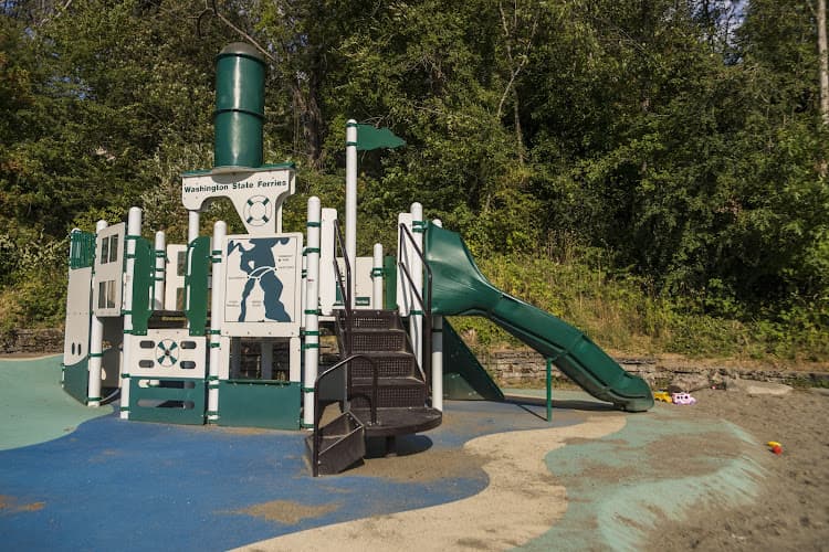 Fairmount Playground — photo 1 of 2