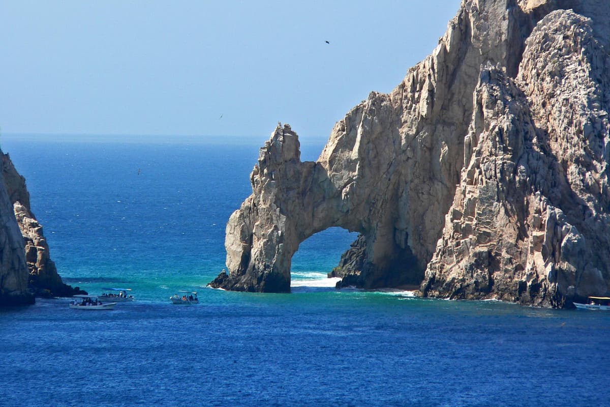 ACTIVITIES IN CABO (Luis)