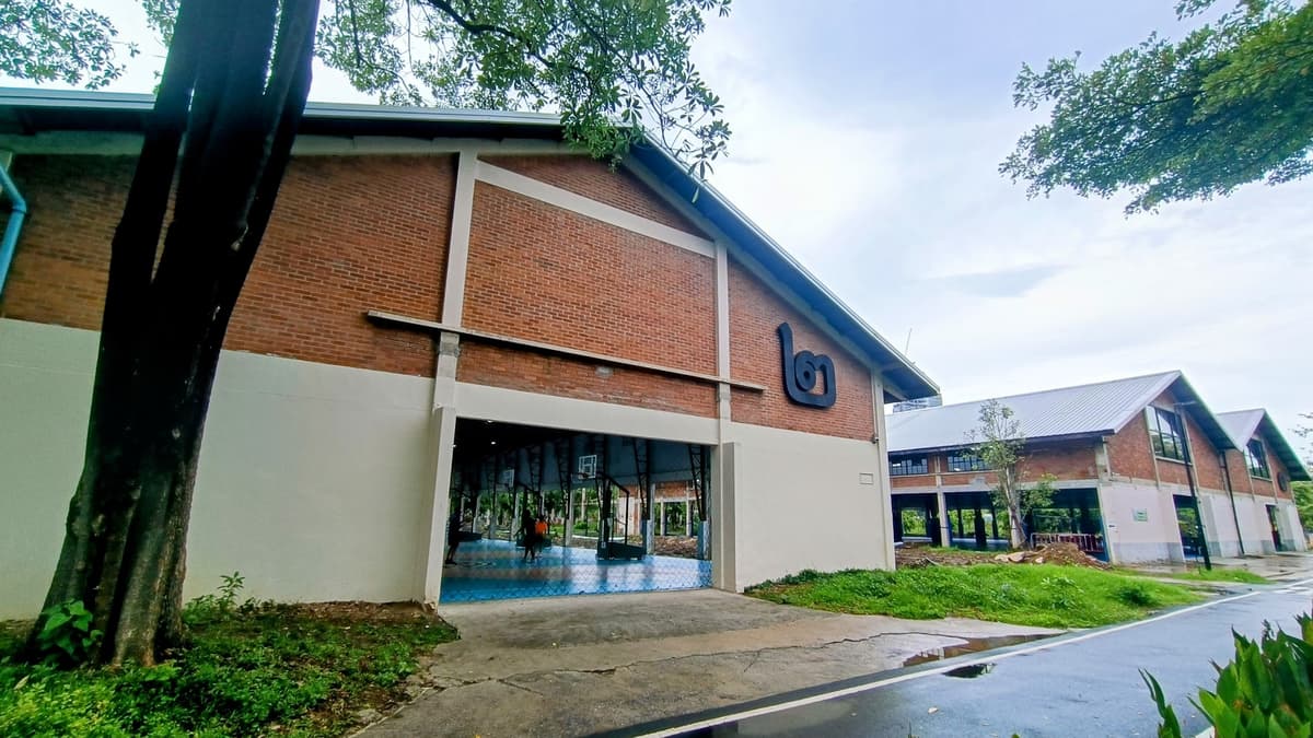 Basketball Court @ Benchakitti Sports Center