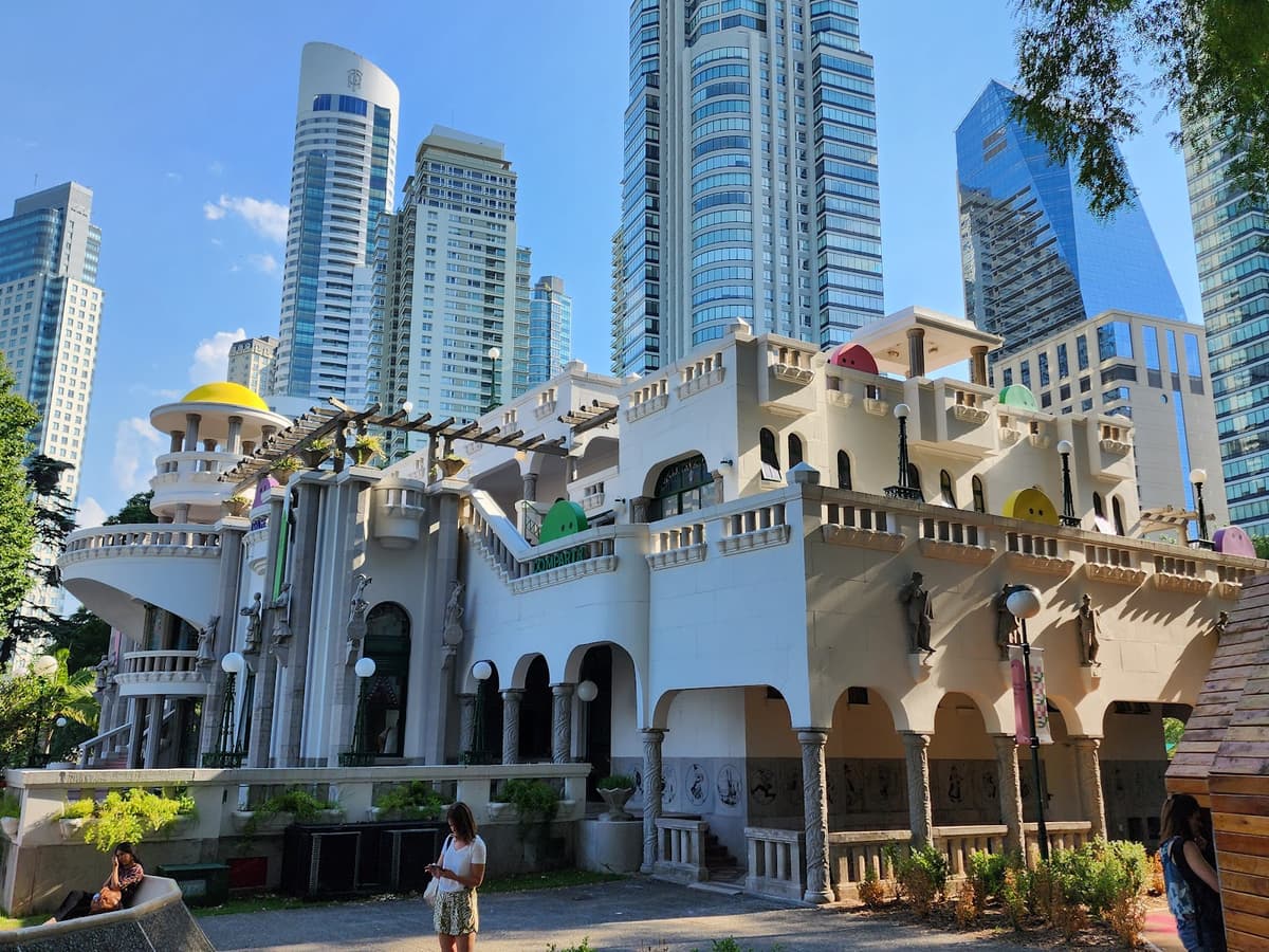 Museo de la Imaginacion y el Juego (MIJU)