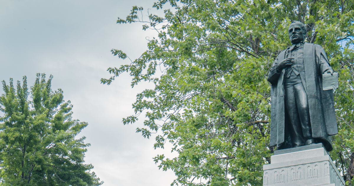 Parc La Fontaine — photo 1 of 2