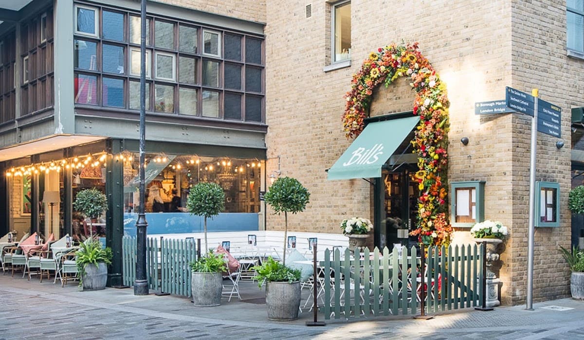 Bill's London Bridge Restaurant — photo 1 of 6